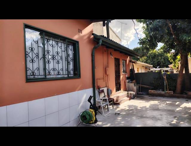 3 BEDROOM HOUSE FOR SALE IN WHETSTONE